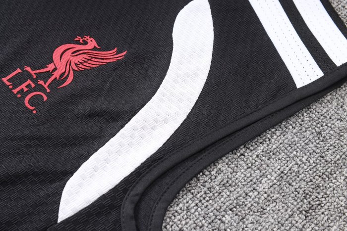 26-27 LIV High Quality Player Version Tank Top And Shorts Suit (球员套装)