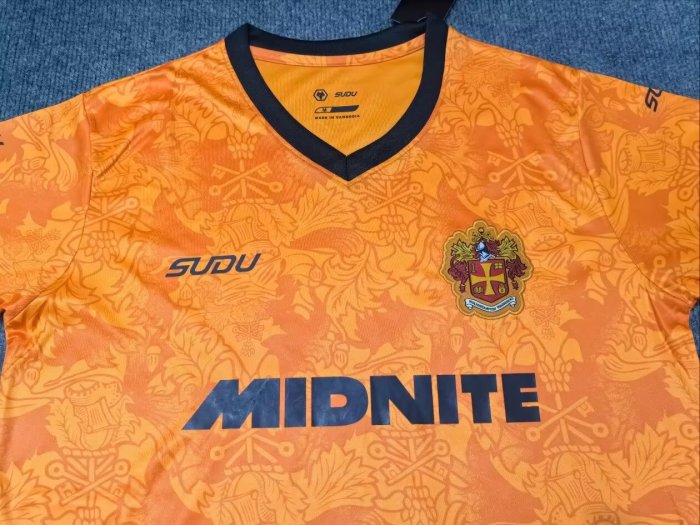 26-27 Wolves 100th Anniversary Commemorative Edition Fans Soccer Jersey