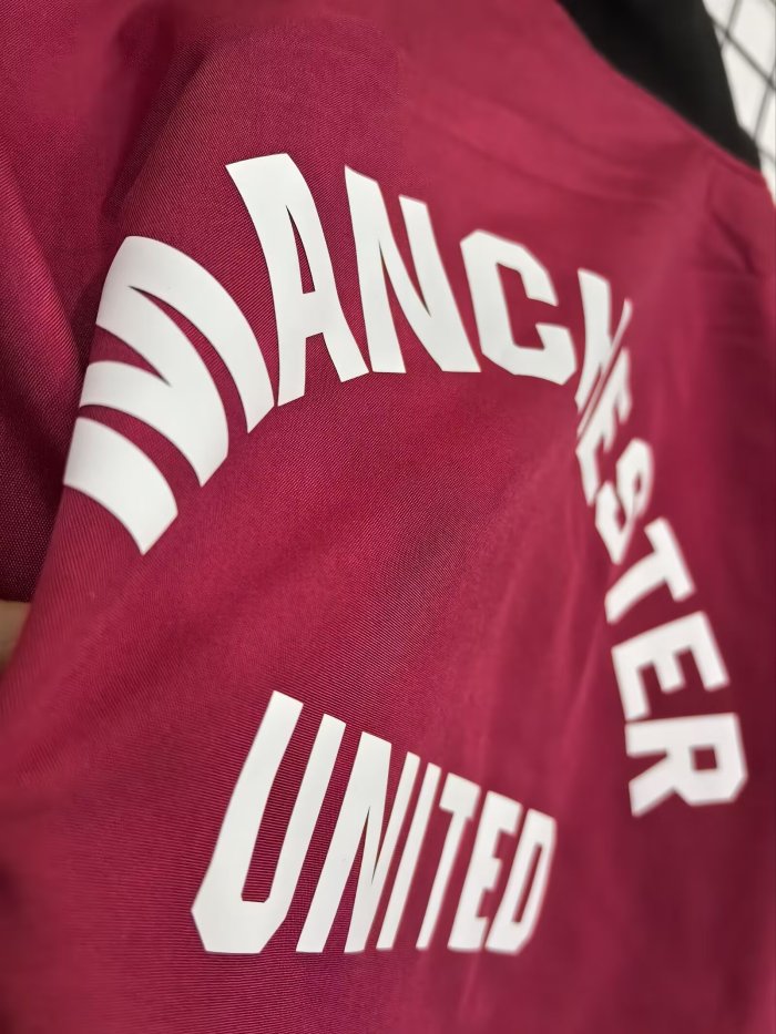 24-25 Man Utd Retro Windbreaker