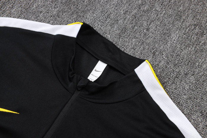 26-27 Chelsea High Quality Half Pull Tracksuit