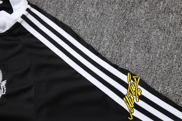 26-27 Juventus High Quality Half Pull Tracksuit