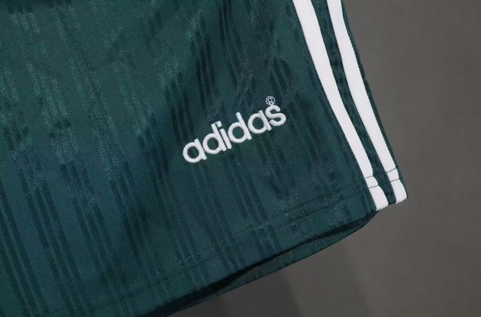 1995-1996 Liverpool Away Retro Shorts Pants