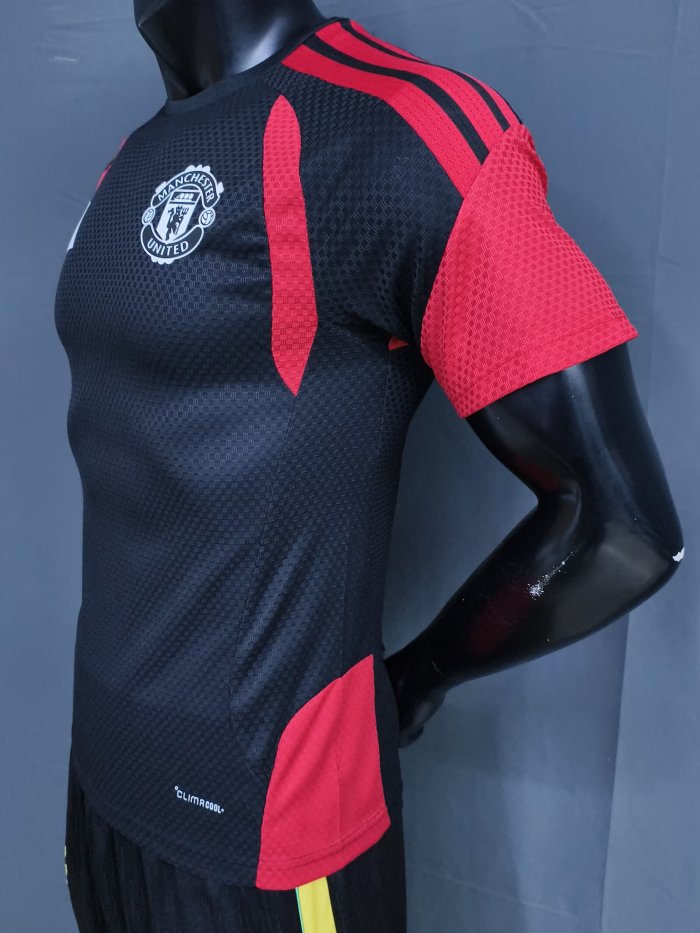 26-27 Manchester United Black Special Edition Player Version Training shirts