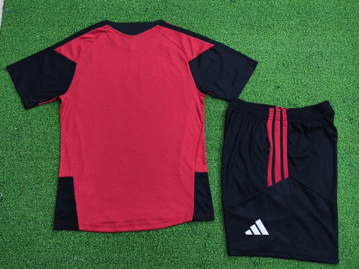 26-27 Manchester United High Quality Player Version Training Short Suit (球员套装)
