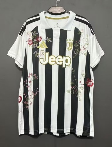 26-27 Juventus Home Embroidered Version Fans Soccer Jersey