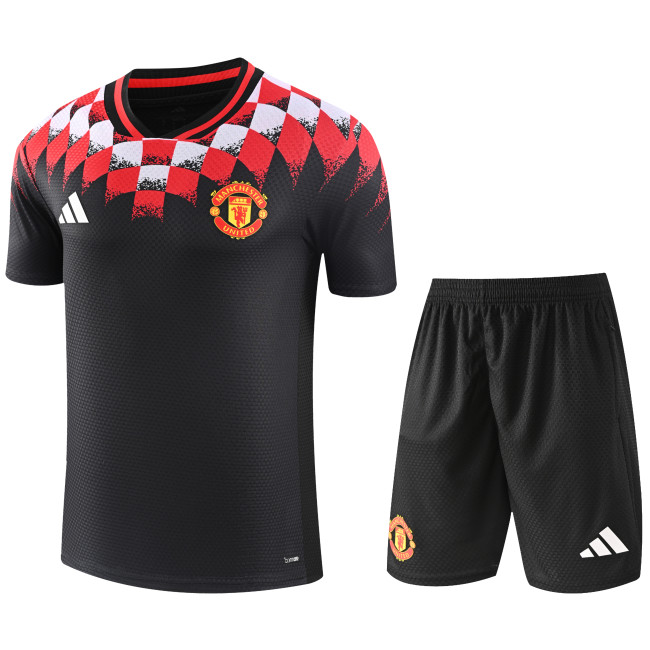 26-27 Manchester United High Quality Training Short Suit