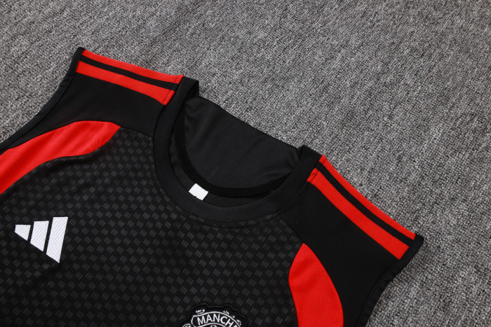 26-27 Manchester United High Quality Tank Top And Shorts Suit