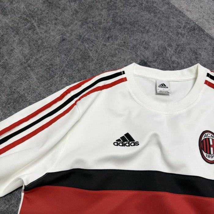 26-27 AC Milan Red Short sleeves Loose And Thickened Hoody