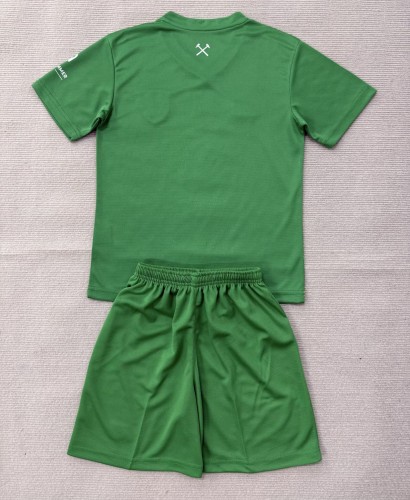 26-27 West Ham Green GoalKeeper Adult Suit
