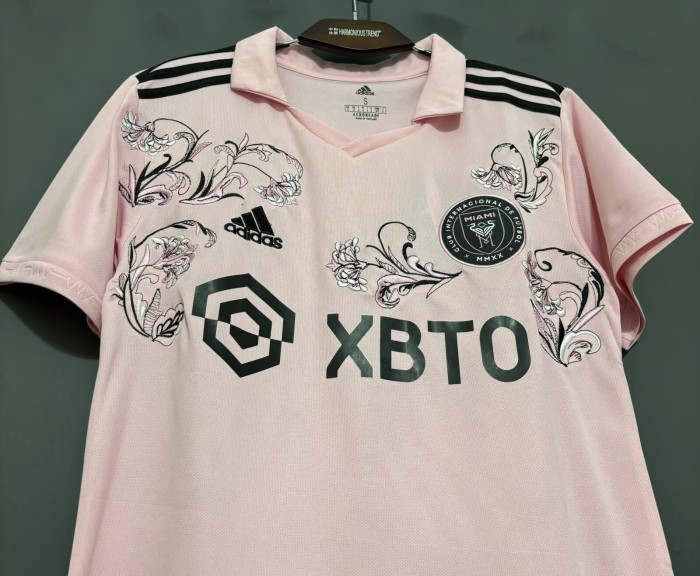 22-23 Inter Miami Home Embroidered Version Fans Soccer Jersey