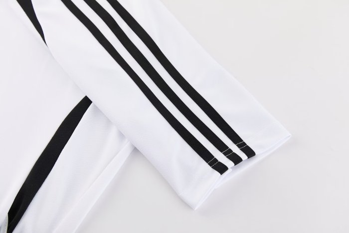 2026 AD White Training Short Suit