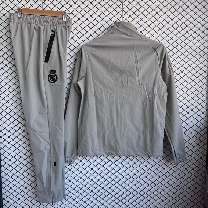 26-27 RMA High Quality Windbreaker Suit
