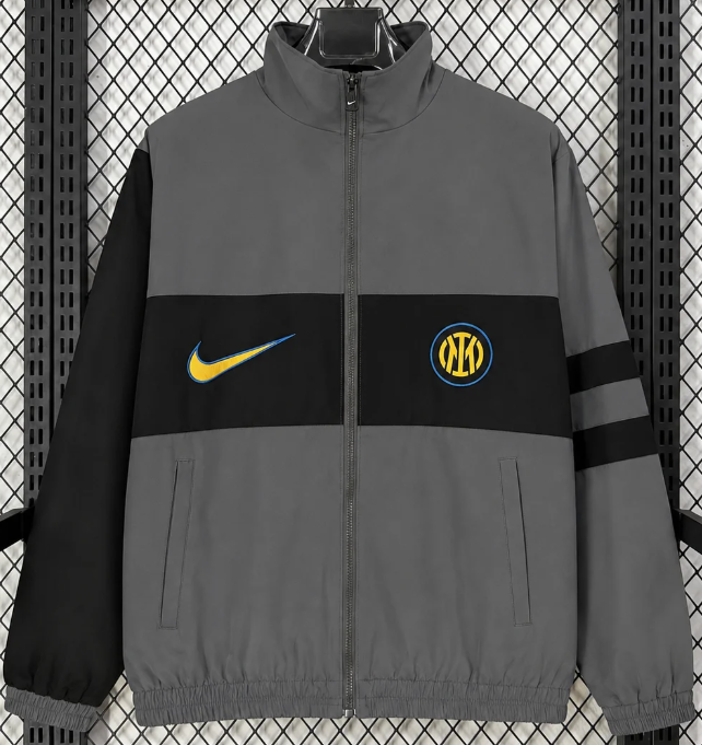 26-27 INT Retro Windbreaker