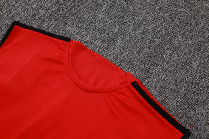 26-27 Man Utd High Quality Tank Top And Shorts Suit