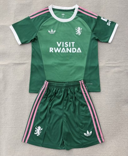 26-27 Aston Villa Green GoalKeeper Adult Suit