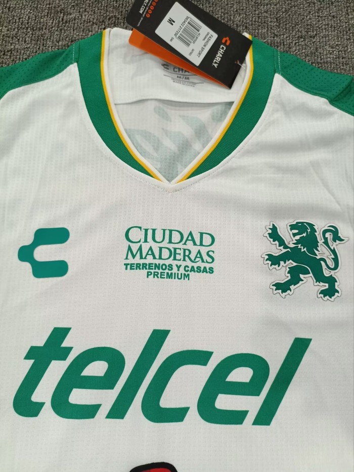 26-27 Leon Away Fans Soccer Jersey