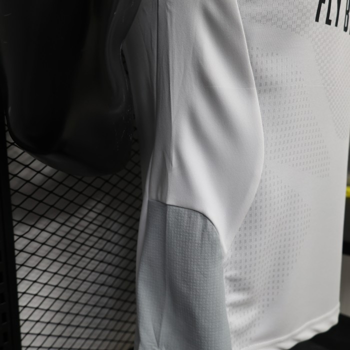 26-27 RMA White Player Version Training shirts