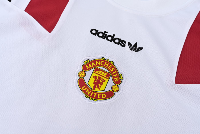 26-27 Man Utd High Quality Training Short Suit