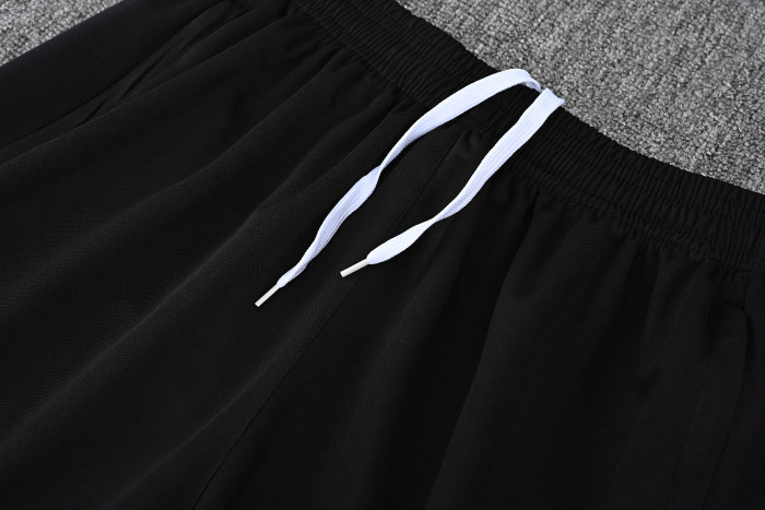 26-27 Man Utd High Quality Training Short Suit