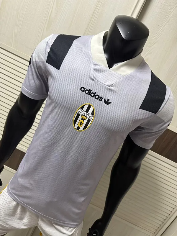 26-27 Juventus EQT Grey Player Version Training Shirts