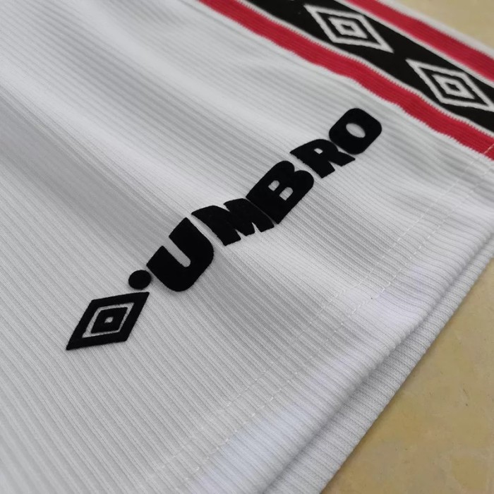 1998-1999 Manchester United White Retro Shorts Pants