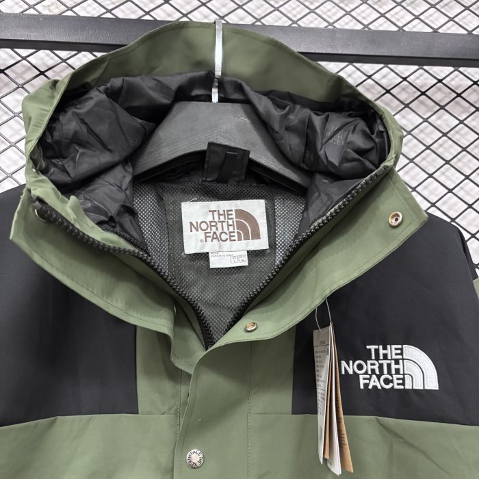 2026 TNF Green New Pattern Embroidered Windbreaker