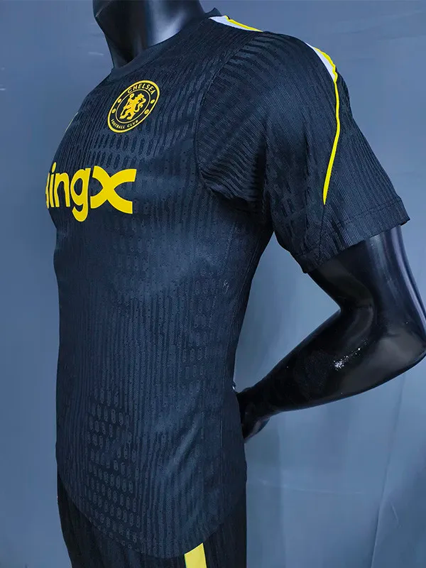 26-27 Chelsea Black Player Version Training shirts