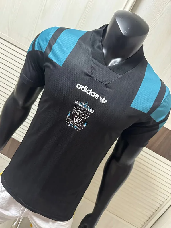 26-27 LIV EQT Black Player Version Training Shirts