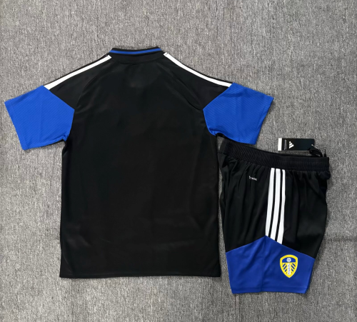 26-27 Leeds United High Quality PoLo Training Short Suit