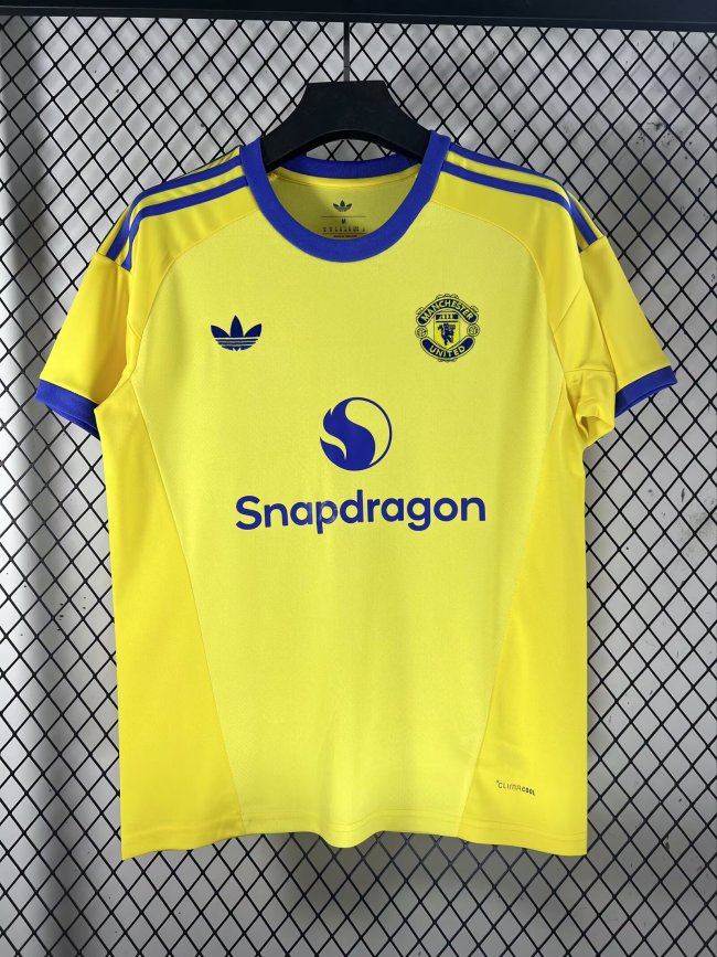 26-27 Man Utd Yellow Goalkeeper Fans Soccer Jersey
