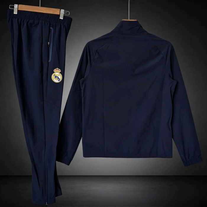 26-27  RMA High Quality Windbreaker Suit
