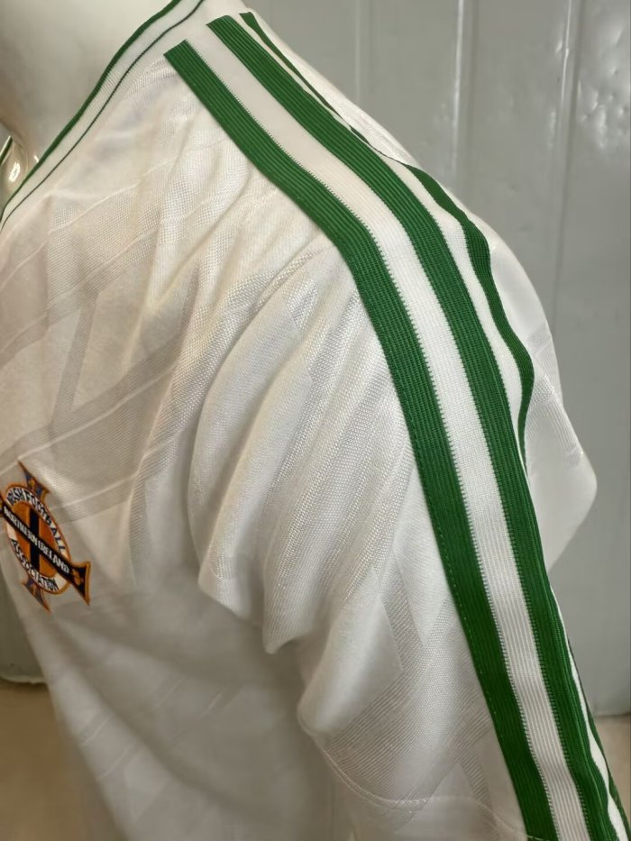 1986 Northern Ireland Home Retro Soccer Jersey
