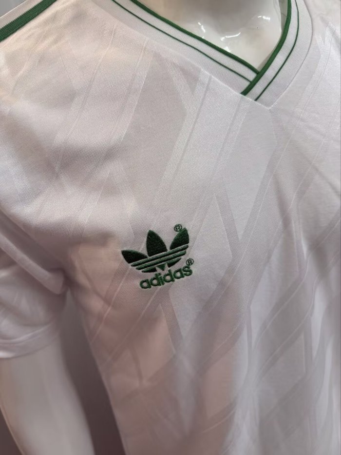 1986 Northern Ireland Home Retro Soccer Jersey