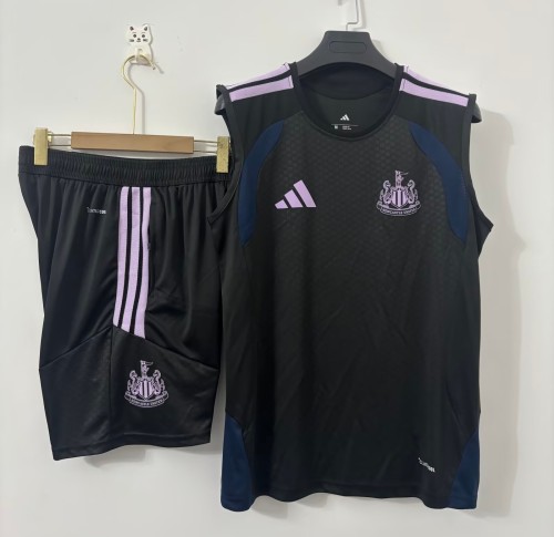 26-27 Newcastle High Quality Tank Top And Shorts Suit