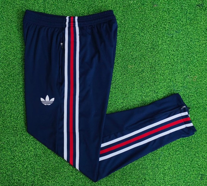 26-27  Bayern Blue Training Long Pants (Have Pocket)