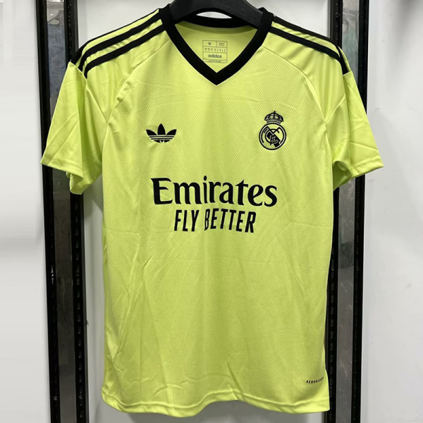 24-25 RMA Yellow Goalkeeper Fans Soccer Jersey