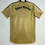 2004-2005 Bayern Away Retro Soccer Jersey