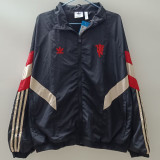 24-25 Man Utd Black Windbreaker