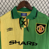 1992 Man Utd Away Long Sleeve Retro Soccer Jersey (长袖)