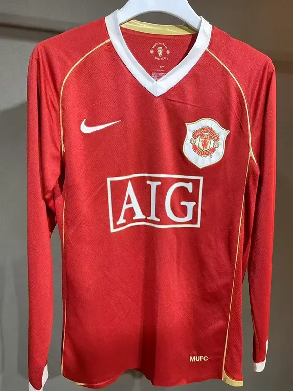 2006-2007 Man Utd Home Player Version  Long Sleeve Retro Soccer Jersey