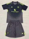 2025-26 Man Utd Black GoalKeeper Kids Soccer Jersey