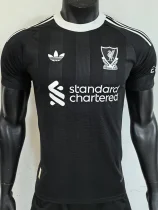 Liverpool  Black Goalkeeper Player Version Soccer Jersey 2025/26