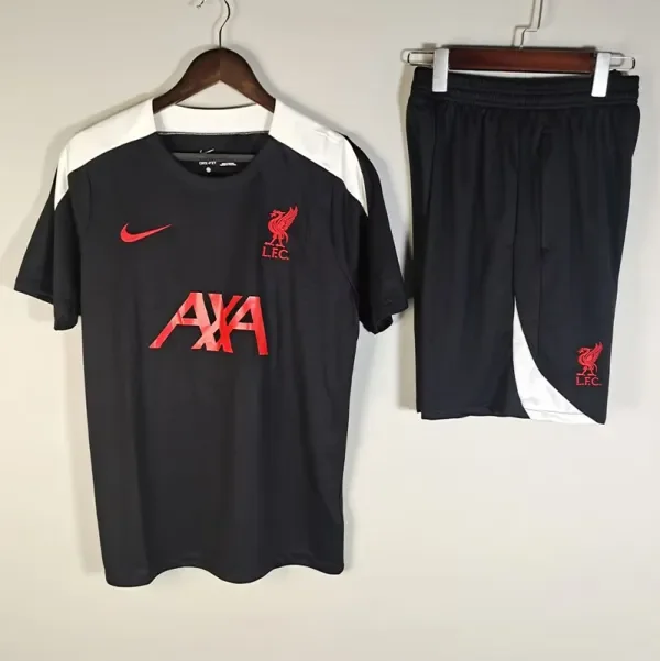 2025/26 Liverpool  Black Training Short Suit