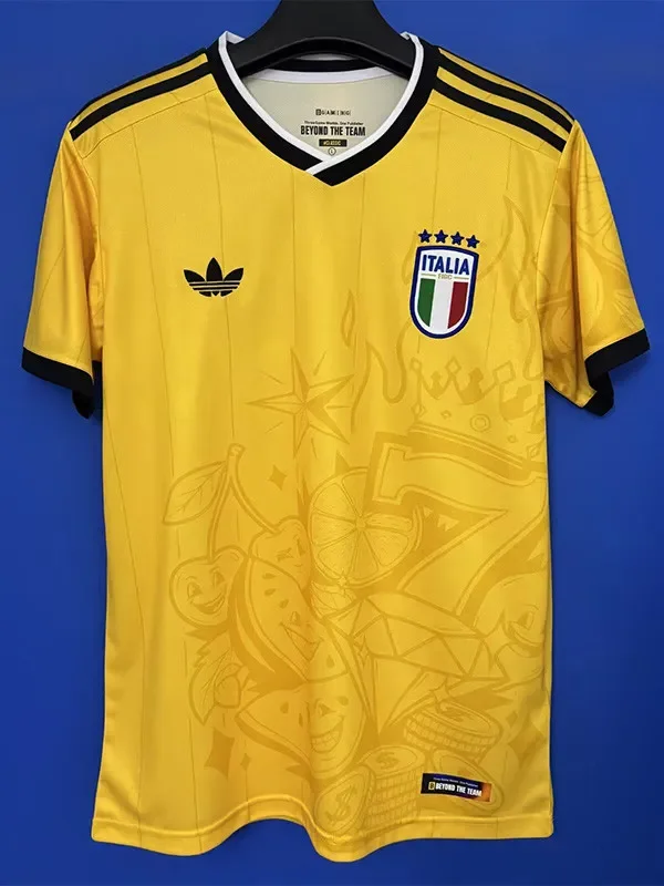 2025-26 Italy Yellow Special Edition Training shirts (游戏图案)