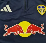 25-26 Leeds United Black Half Pull Tracksuit (Pants Have Pocket)(半拉链)