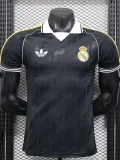 2025-26 Real Madrid Black Casual Edition Player Version Training Shirts (黄边)