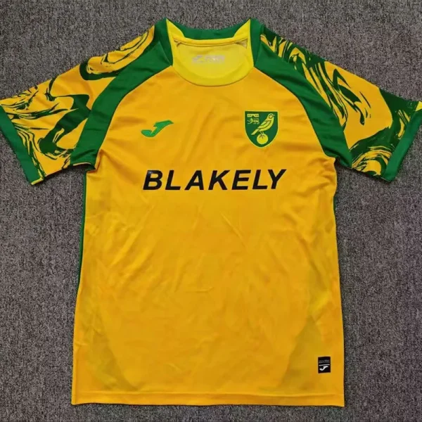 26-27 Norwich City Home Fans Soccer Jersey