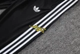 26-27 JUV Black Half Pull Tracksuit #B26064(半拉链)