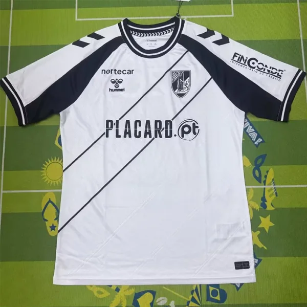 26-27 Vitoria Guimaraes Home Fans Soccer Jersey