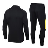 2024 JOM Black Kids Half Pull Tracksuit (童装)(半拉链)